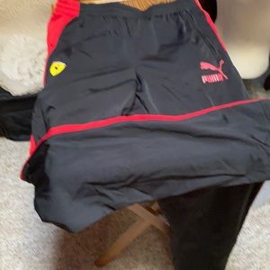 Puma Ferrari set